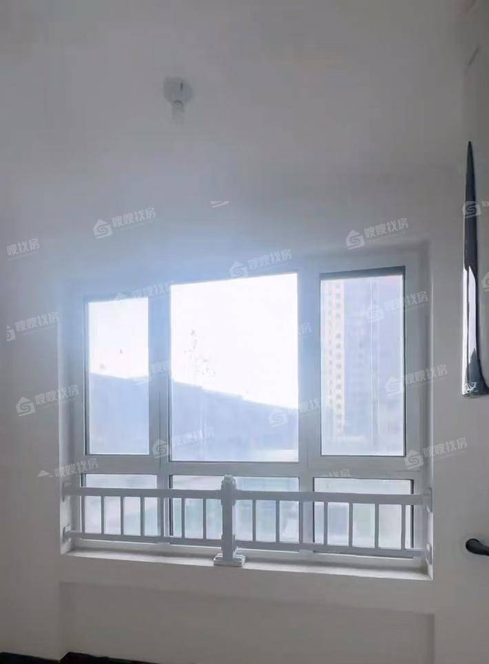 世纪福邸3室2厅1卫114㎡