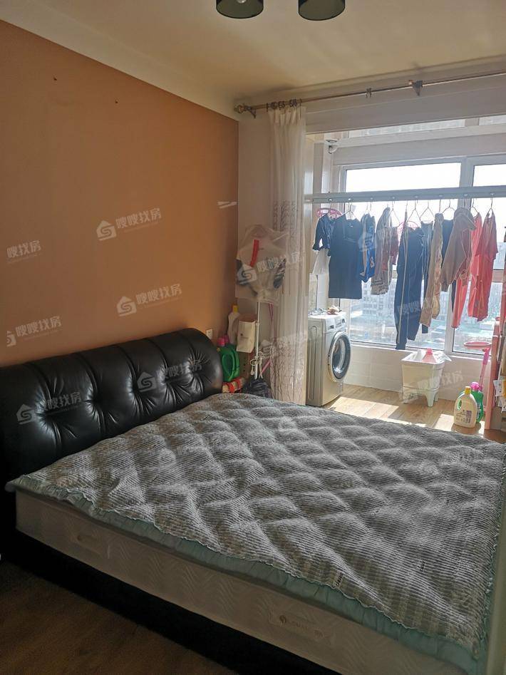 紫御华府3室2厅1卫115㎡