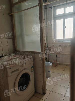 水利家属楼3室1厅1卫100㎡