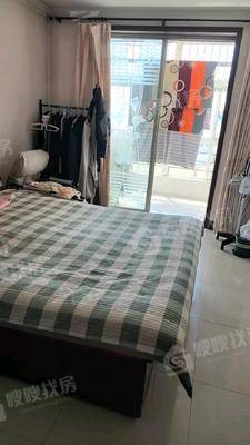 警苑小区2室2厅1卫98㎡