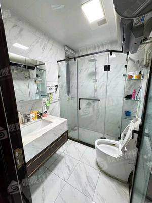 青海一品3室2厅1卫134㎡
