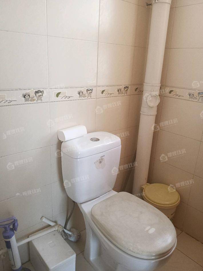 恒顺花园3室2厅2卫122㎡