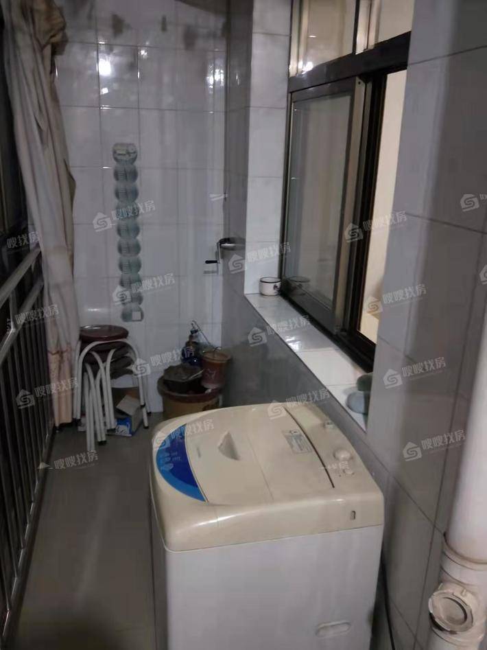 佳和小区3室2厅2卫127㎡