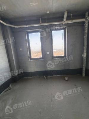 御湖公馆4室2厅3卫227㎡