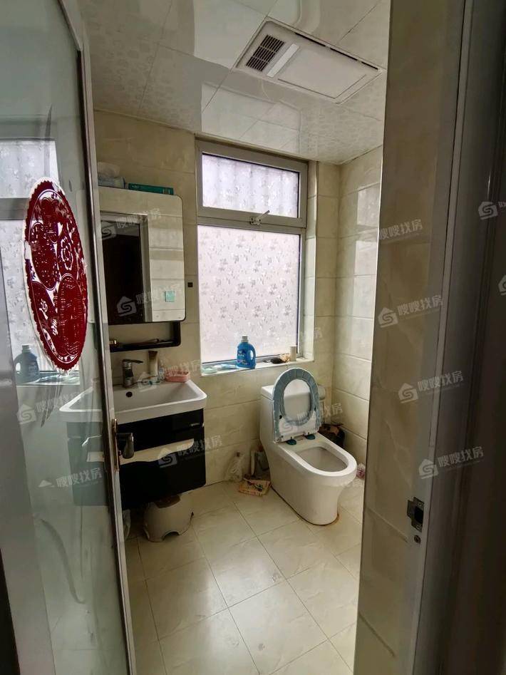 孔雀城B区3室2厅2卫134㎡
