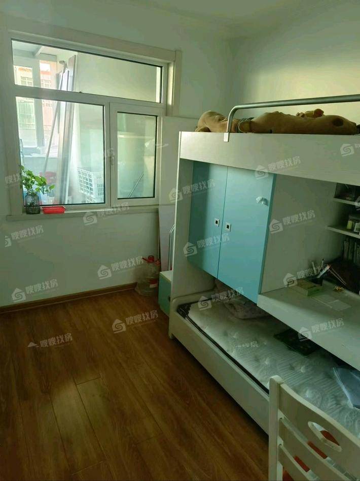 鼓楼上城东院（9-19）3室2厅2卫134㎡