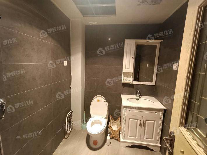 天成首府6室3厅2卫330㎡