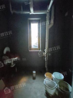 贻成御景狮城5室2厅2卫216㎡