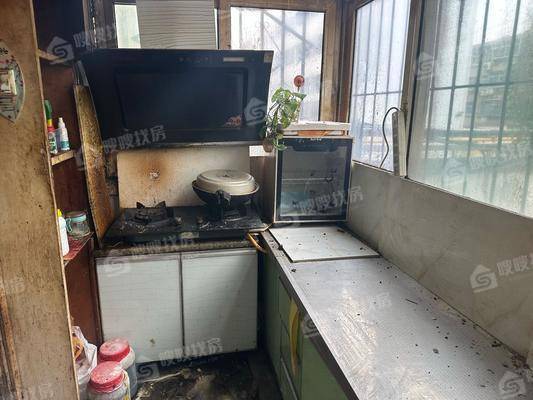 二医院宿舍2室1厅1卫63㎡