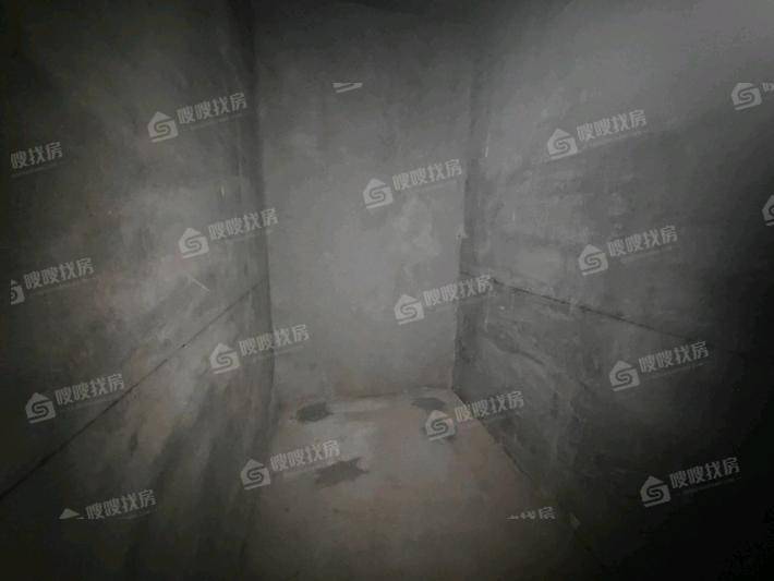 天成和悦名著西区4室2厅2卫165㎡