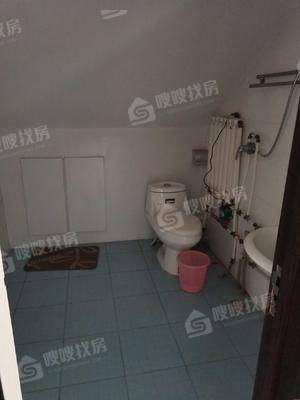 万泰家园5室2厅3卫138㎡