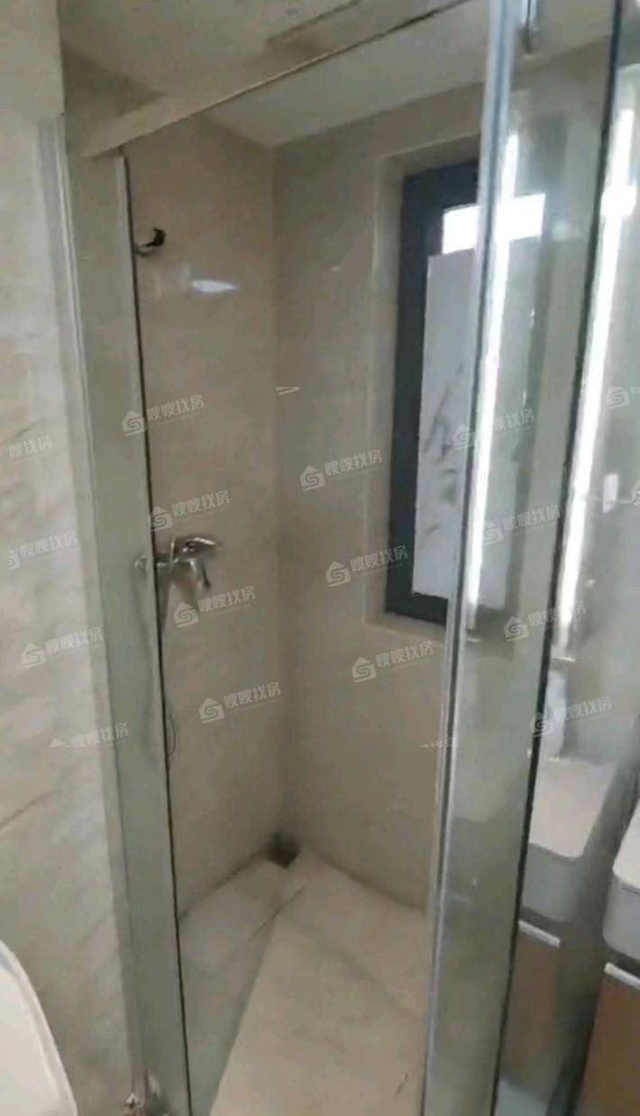 恒大悦府3室2厅1卫107㎡