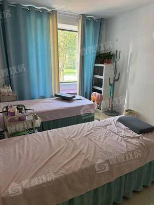 吾悦华府3室2厅1卫121㎡