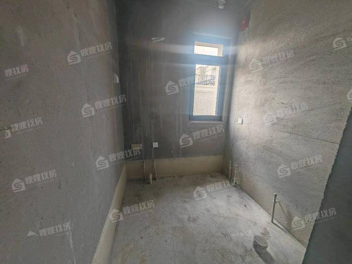 天成和悦名著西区4室2厅2卫144㎡