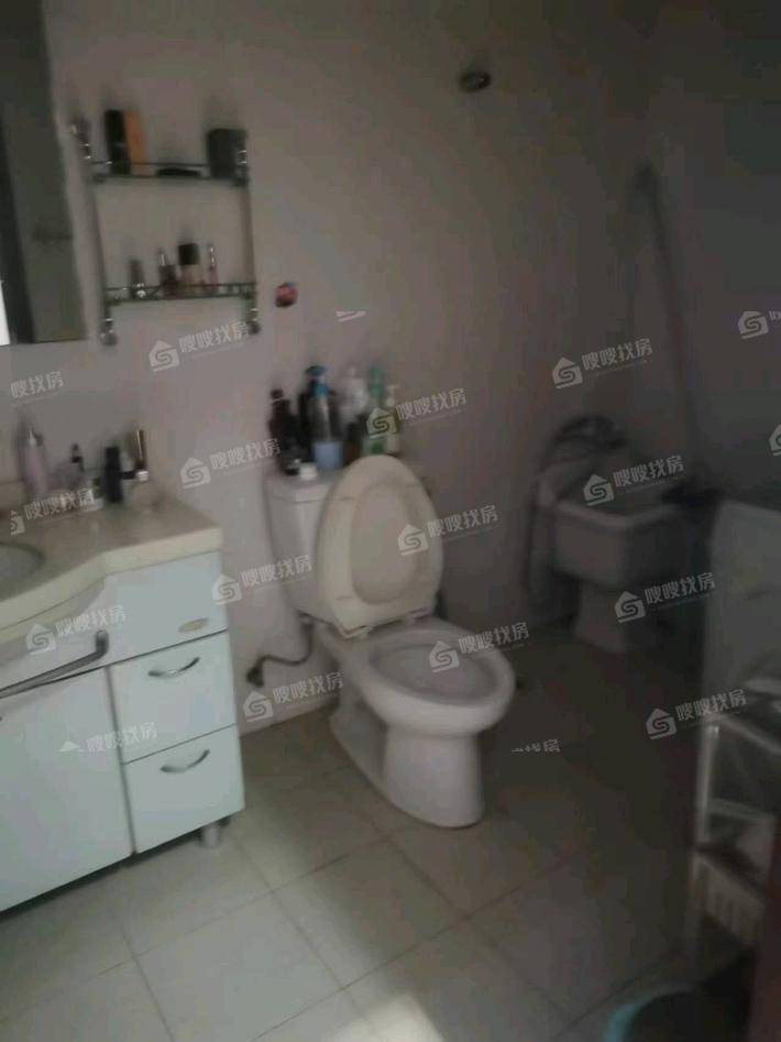 万泰豪景4室2厅3卫189㎡