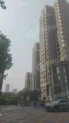 鼓楼上城西院3室2厅2卫140㎡