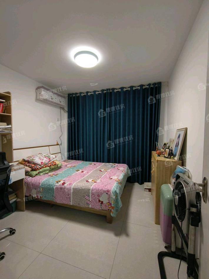 宏宇城（C区）2室2厅1卫94㎡