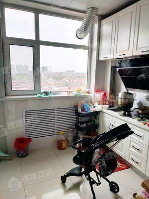 警苑小区3室2厅1卫120㎡