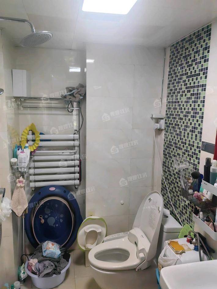 荣盛兰亭苑3室2厅2卫118㎡