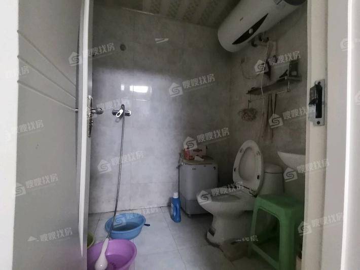 孔雀城B区2室2厅2卫99㎡