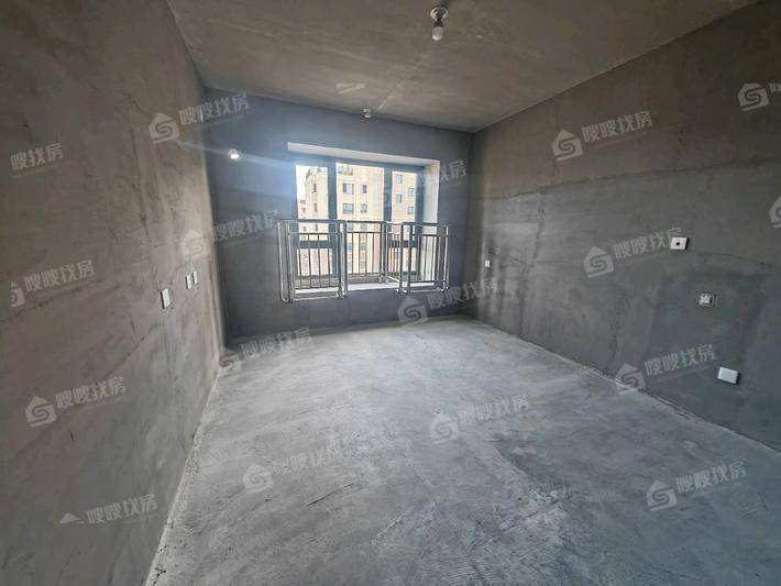 天成和悦名著西区4室2厅2卫144㎡