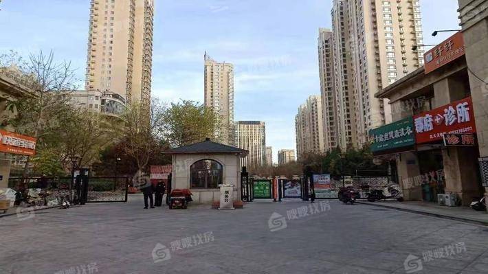 天成郡府东区3室2厅2卫126㎡