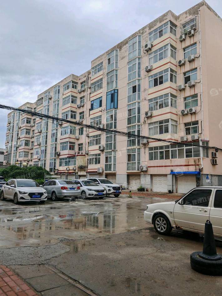 维康家园3室2厅2卫143㎡