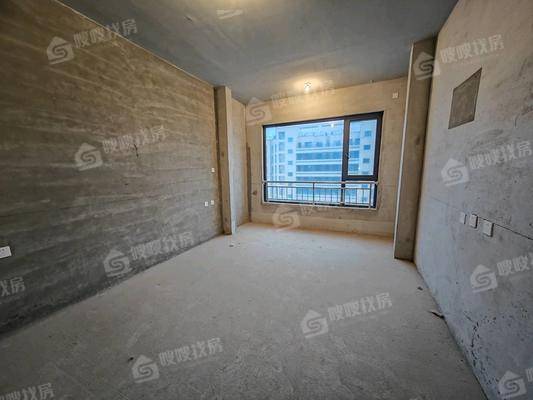 天成岭秀岭贤府3室2厅2卫144㎡