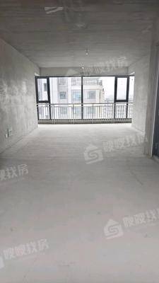 天成观澜一期4室2厅2卫172㎡