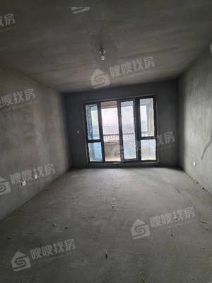 御湖公馆4室2厅3卫227㎡