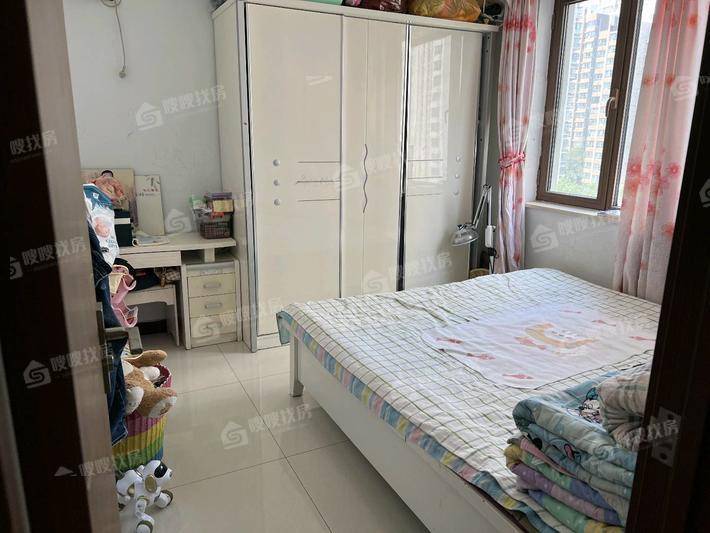 荣盛阿尔卡迪亚新儒苑3室1厅1卫93㎡
