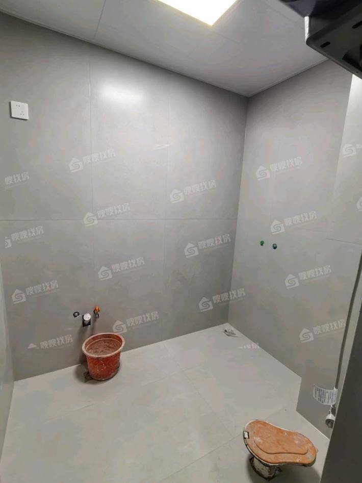 颐和君悦府3室2厅1卫112㎡