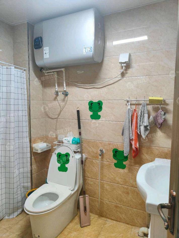 东方世纪城3室2厅1卫100㎡