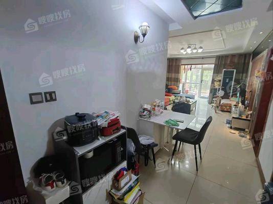 荣盛兰亭苑3室2厅2卫110㎡