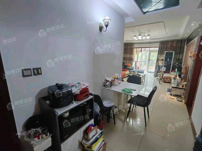 荣盛兰亭苑3室2厅2卫110㎡