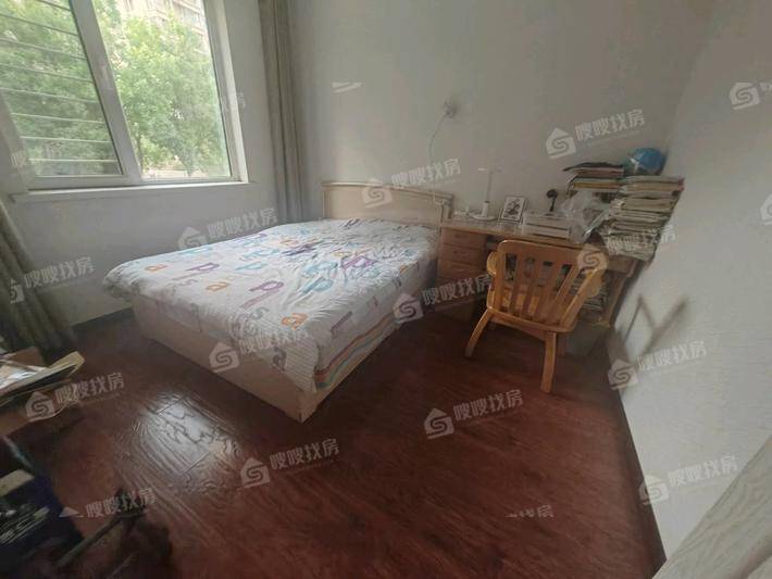 天成郡府东区3室2厅2卫127㎡