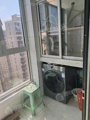 金域华城（金茂府）2室2厅1卫74㎡