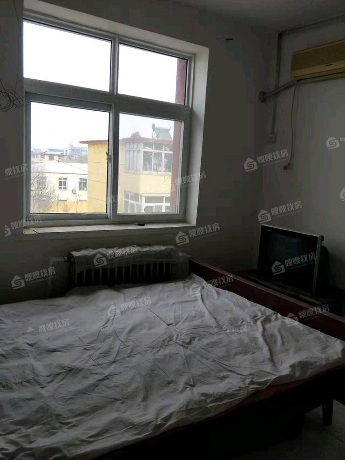 铁路三角线2室1厅1卫56㎡