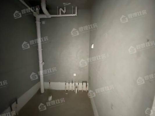 天成名著四期3室2厅2卫137㎡