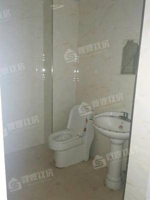 凤凰城（C区）3室2厅2卫135㎡