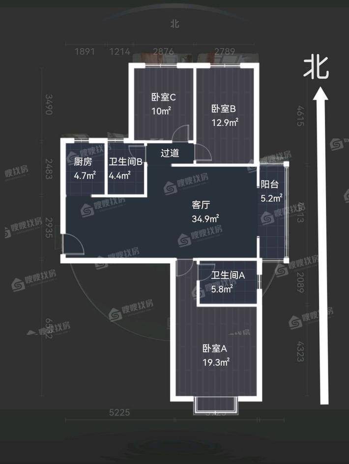 珠峰国际花园3室2厅2卫136㎡