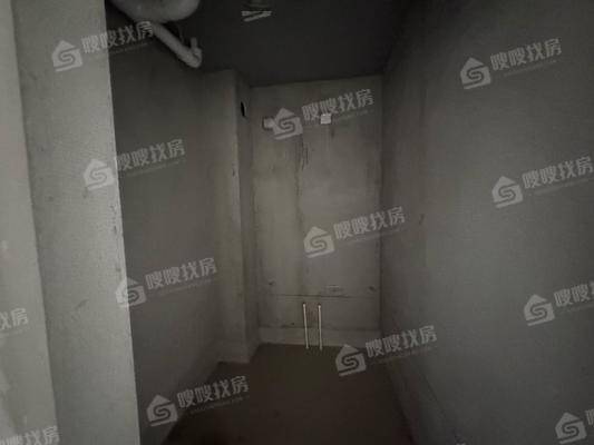 宏宇亚龙湾3室2厅1卫110㎡
