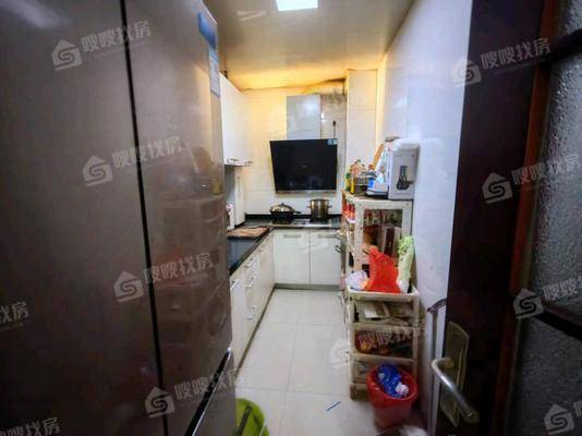 宏宇城（C区）3室2厅2卫123㎡