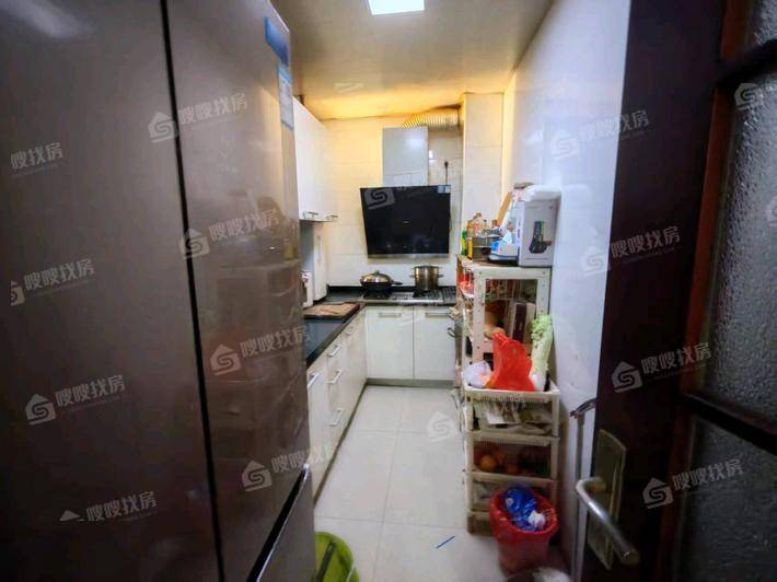 宏宇城（C区）3室2厅2卫123㎡