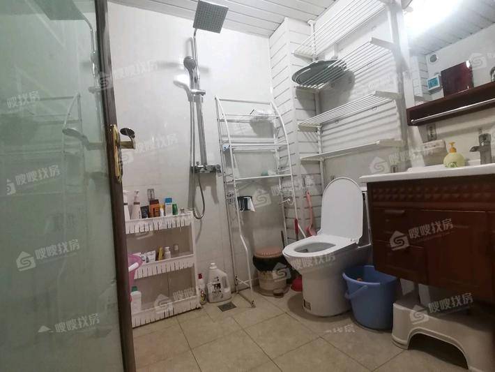 天成郡府西区3室2厅2卫115㎡