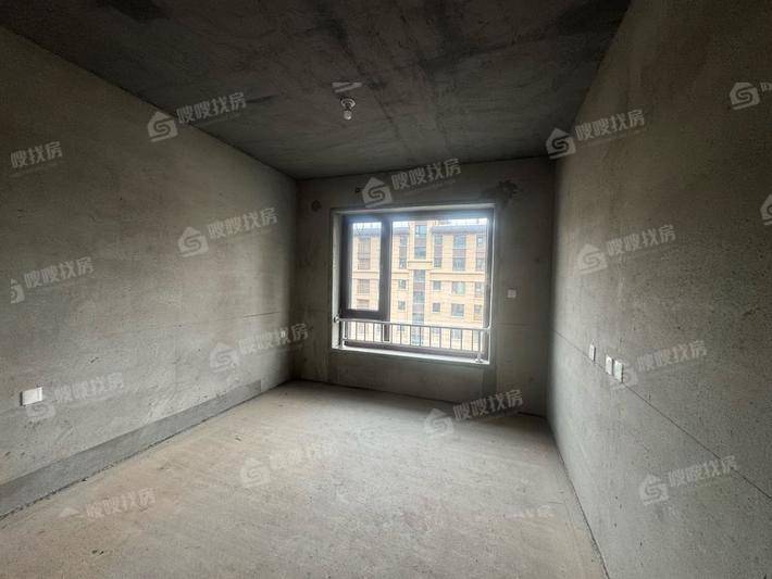 荣盛君兰苑3室2厅2卫131㎡