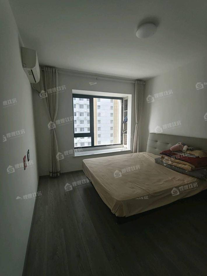 天成云玺3室2厅2卫130㎡