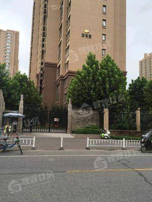 皇家壹里（C区）3室2厅1卫115㎡