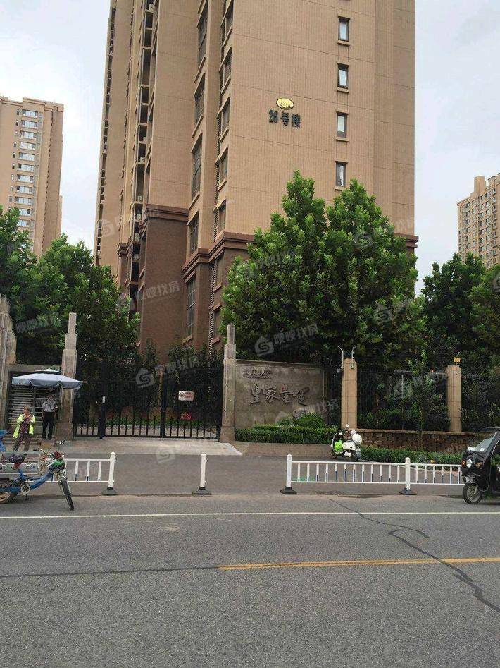 皇家壹里（C区）3室2厅1卫115㎡