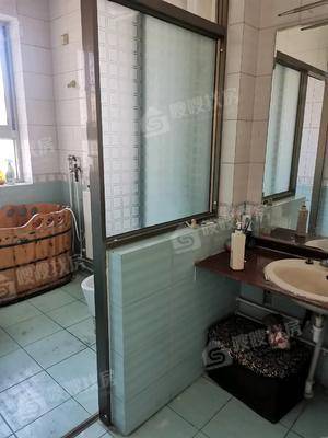 建设小区4室2厅2卫167㎡